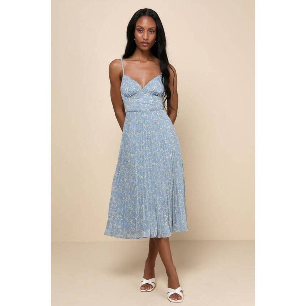 Lulus Darling Favorite Light Blue Floral Sleeveless Pleated Midi Dress - Size S